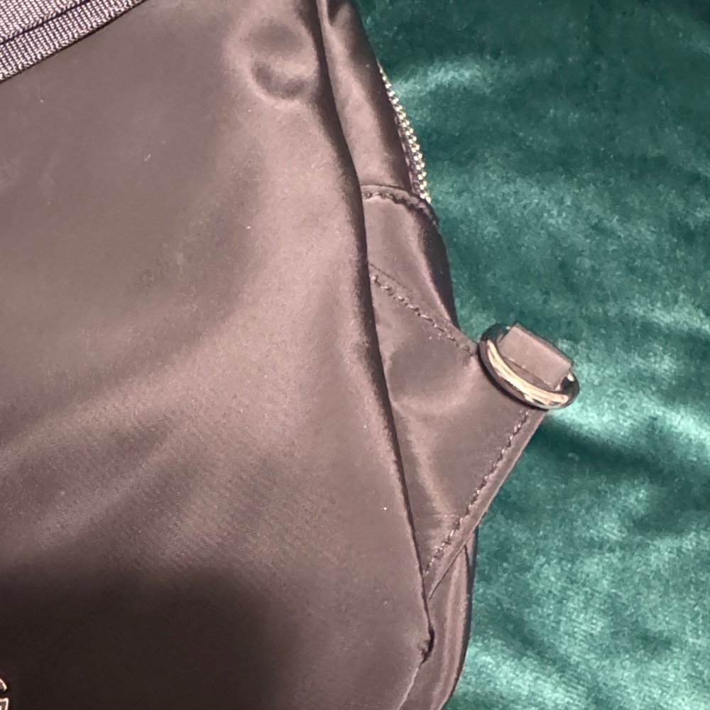 Sleek Black Crossbody Bag - Picture 7 of 7